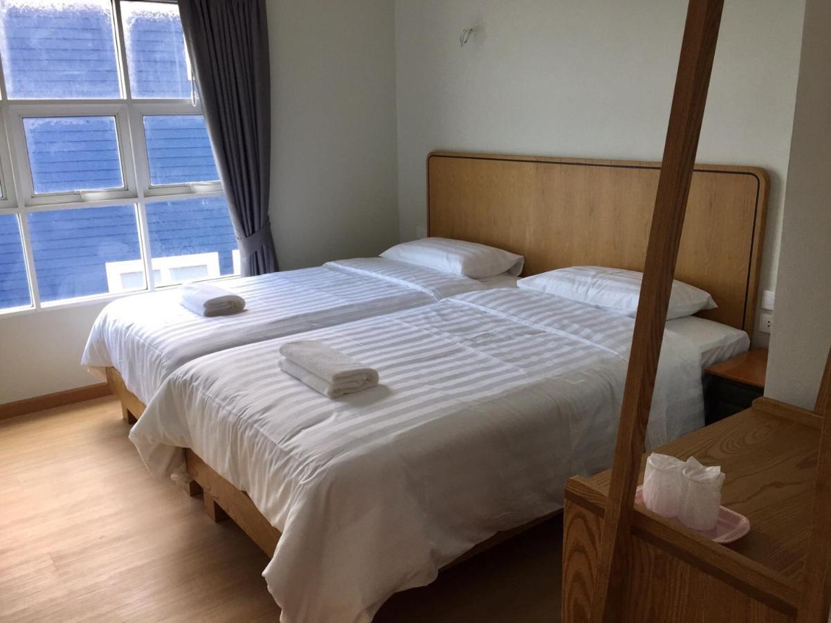 Seaman Resort Haad Chao Samran Exterior photo