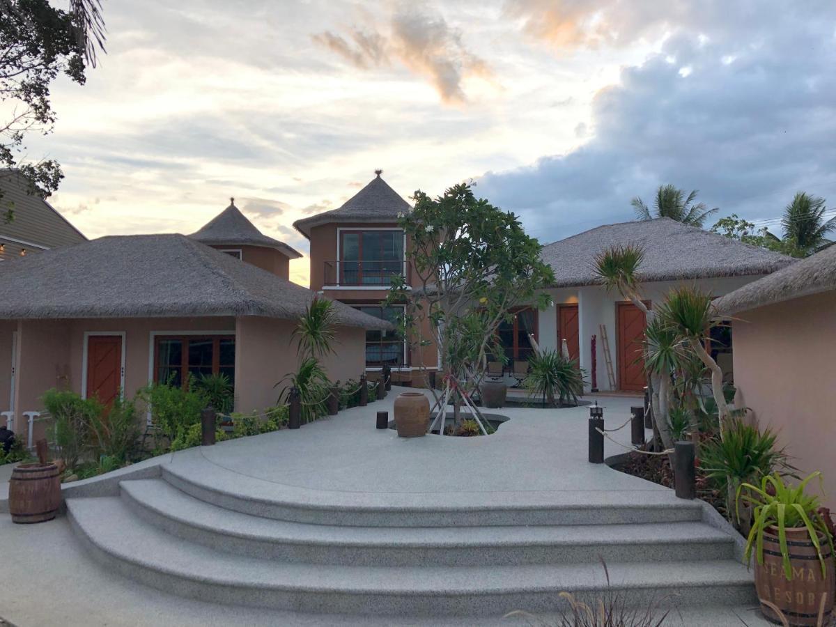 Seaman Resort Haad Chao Samran Exterior photo