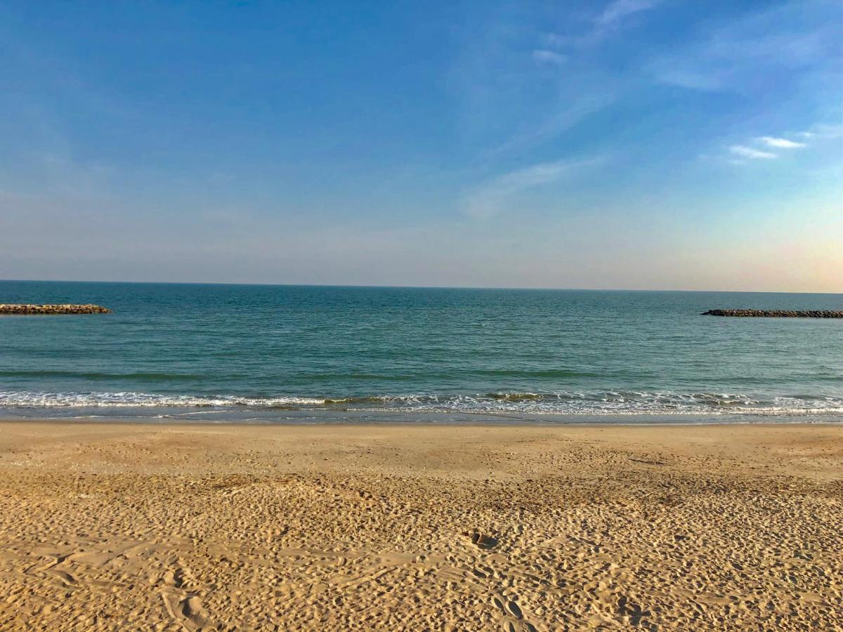 Seaman Resort Haad Chao Samran Exterior photo