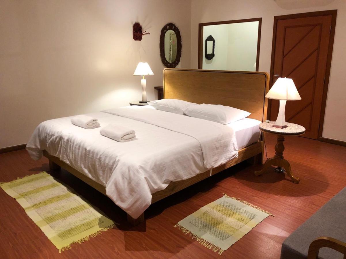 Seaman Resort Haad Chao Samran Exterior photo