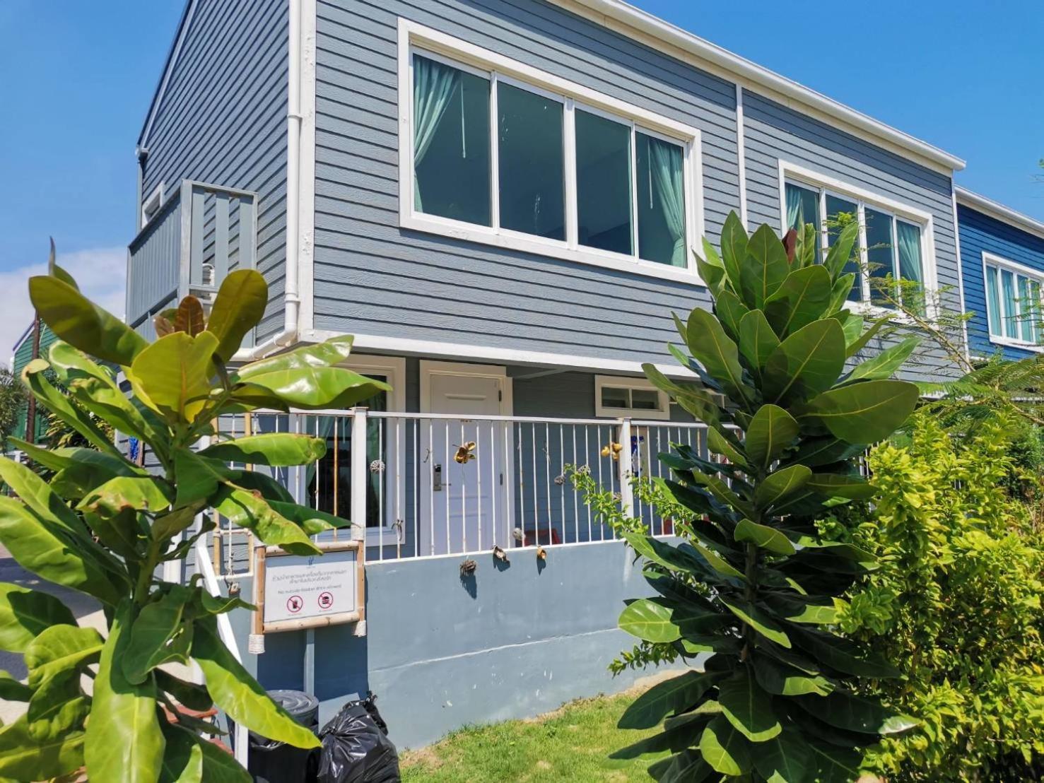 Seaman Resort Haad Chao Samran Exterior photo